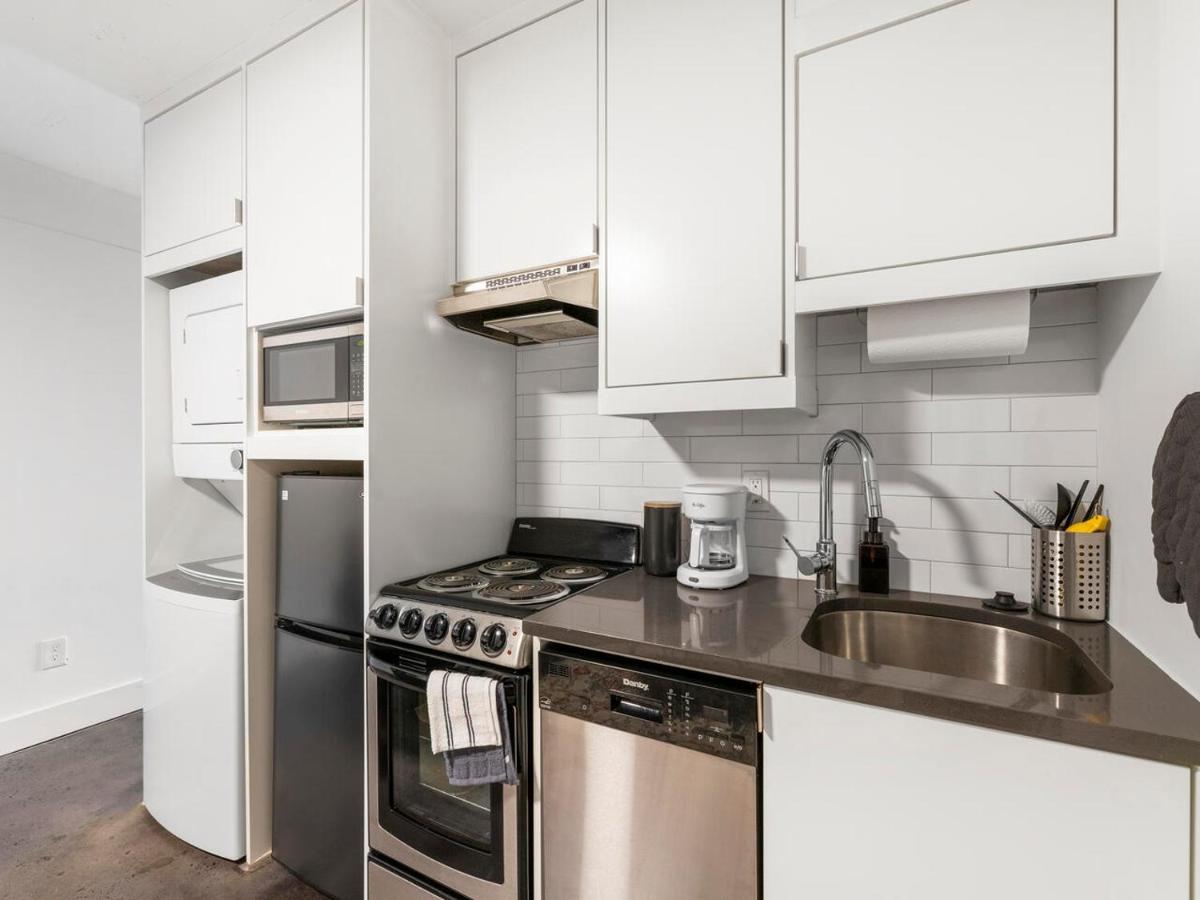 Comfortable Studio With Queen Bed, City Walkable! Apartment Atlanta Bagian luar foto